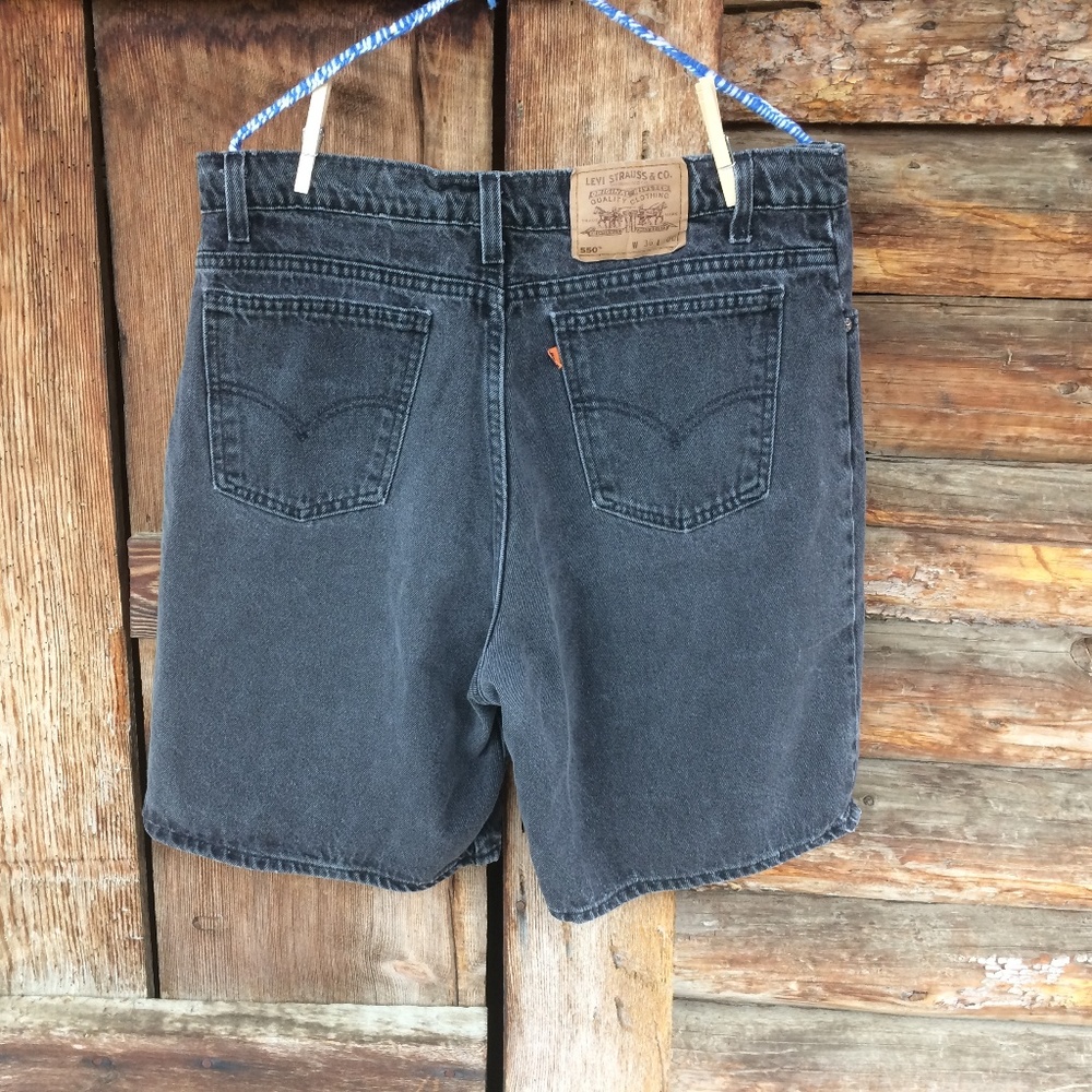 Orange Tab, Levi's 550 High-Waist Black Shorts
